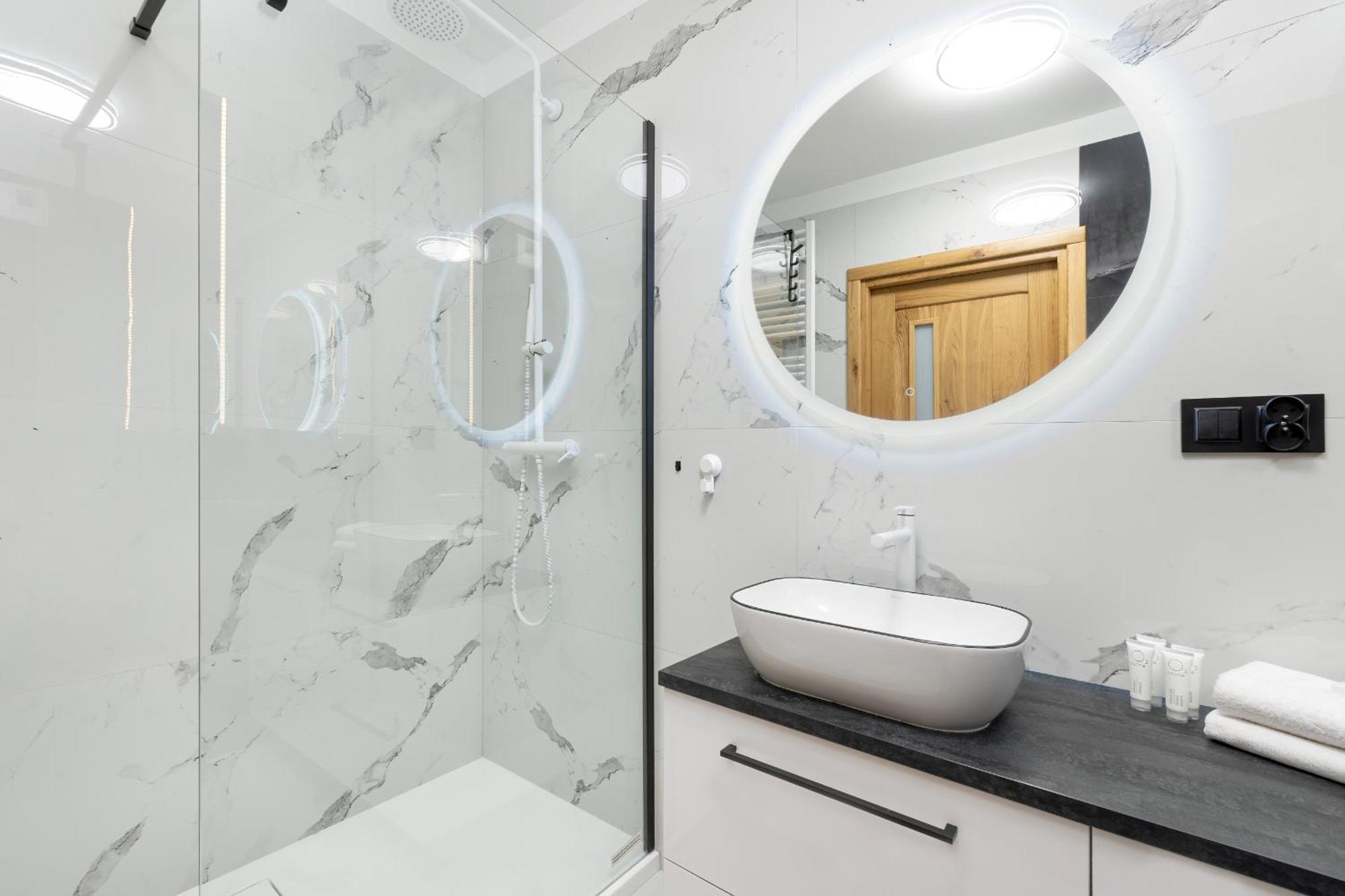 Exclusive Apartments Porta Mare Marina - Swimming Pool & Sauna By Renters Prestige Dziwnów المظهر الخارجي الصورة